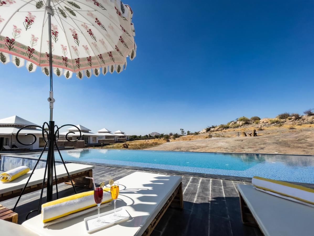 Hotel in jawai bandh
